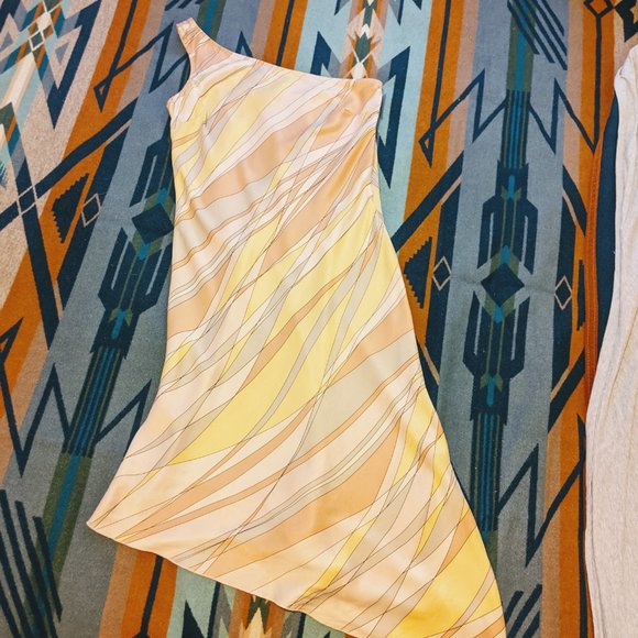 🚨Bebe Silk Pink Yellow Pastel Asymmetrical Dress M L - Picture 3 of 11